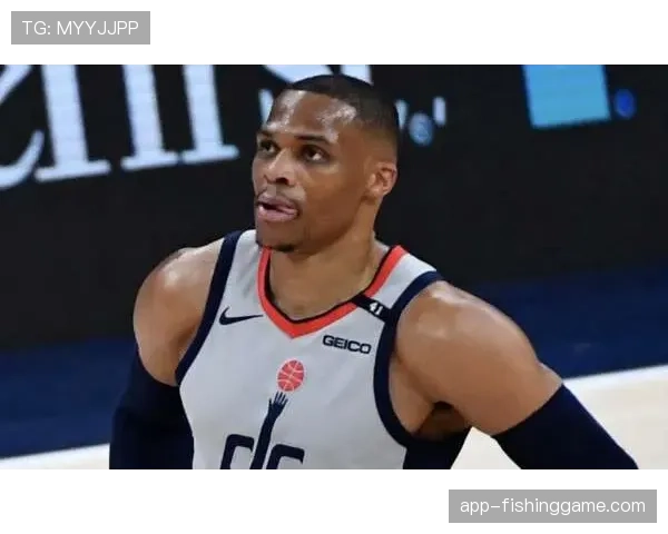 动态：多诺万-米切尔就脚踝伤势恢复情况更新，强调防守端移动已无碍